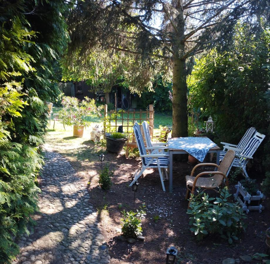 B&B Family Basement Apartment, Breakfast, Free Parking, 5Km From Tulln Chorherrn Esterno foto