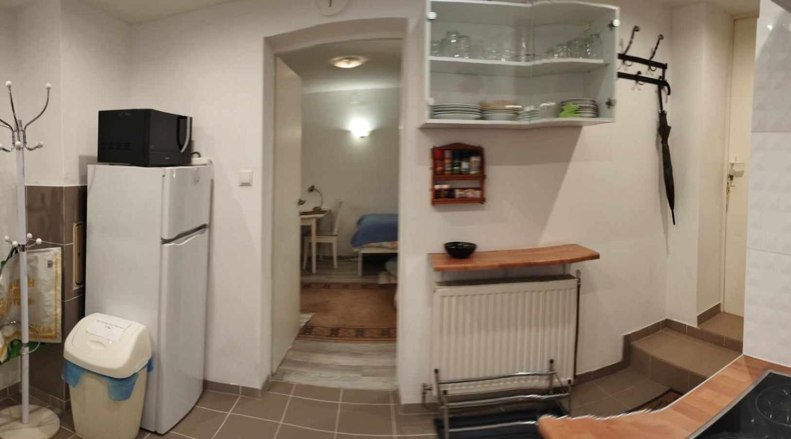B&B Family Basement Apartment, Breakfast, Free Parking, 5Km From Tulln Chorherrn Esterno foto